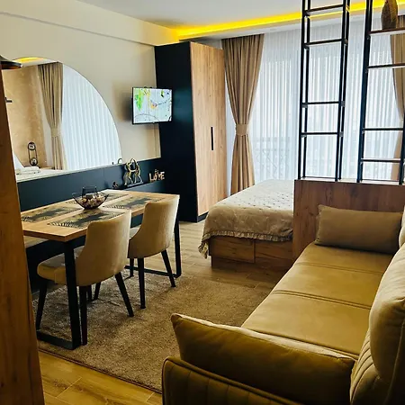 Un Lux - Hill アパート コパオニク