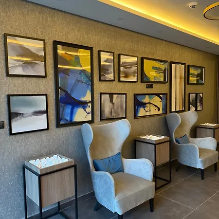 Un Lux - Hill アパート *