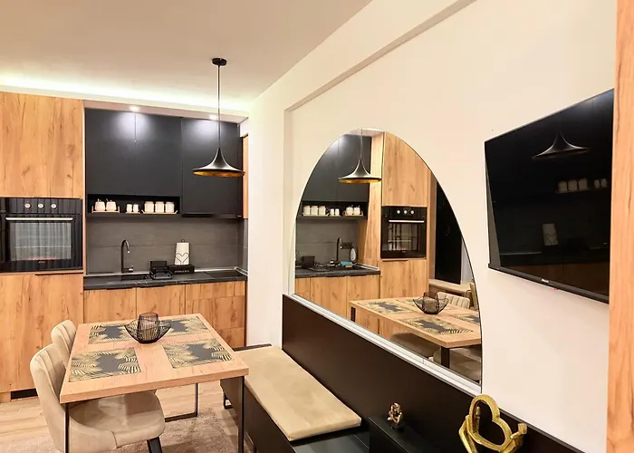 Un Lux - Hill * Kopaonik