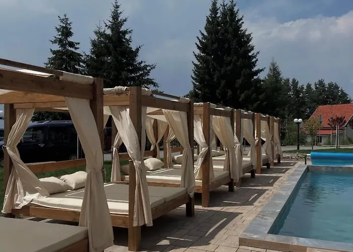 Un Lux - Hill Kopaonik