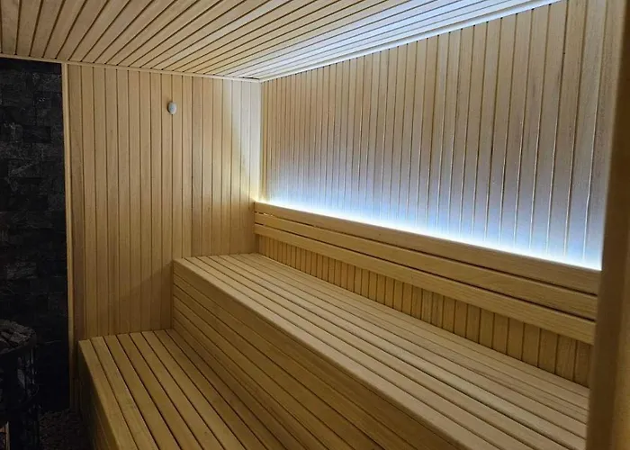 Un Lux - Hill Kopaonik